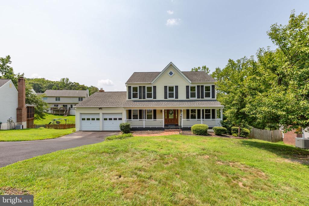 5 BALLANTRAE COURT