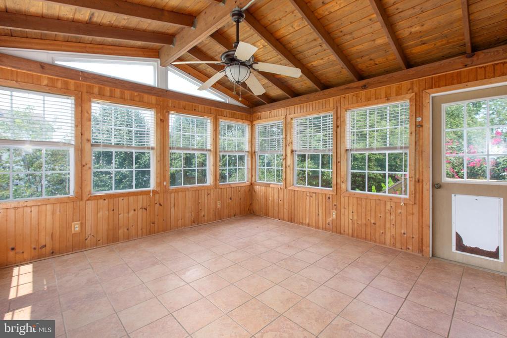 5 BALLANTRAE COURT