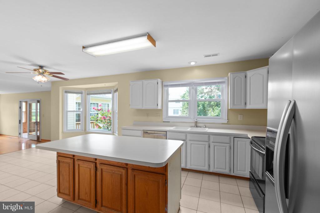 5 BALLANTRAE COURT