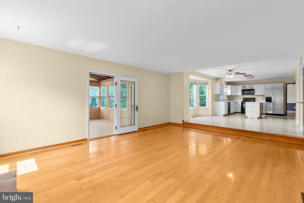 5 BALLANTRAE COURT