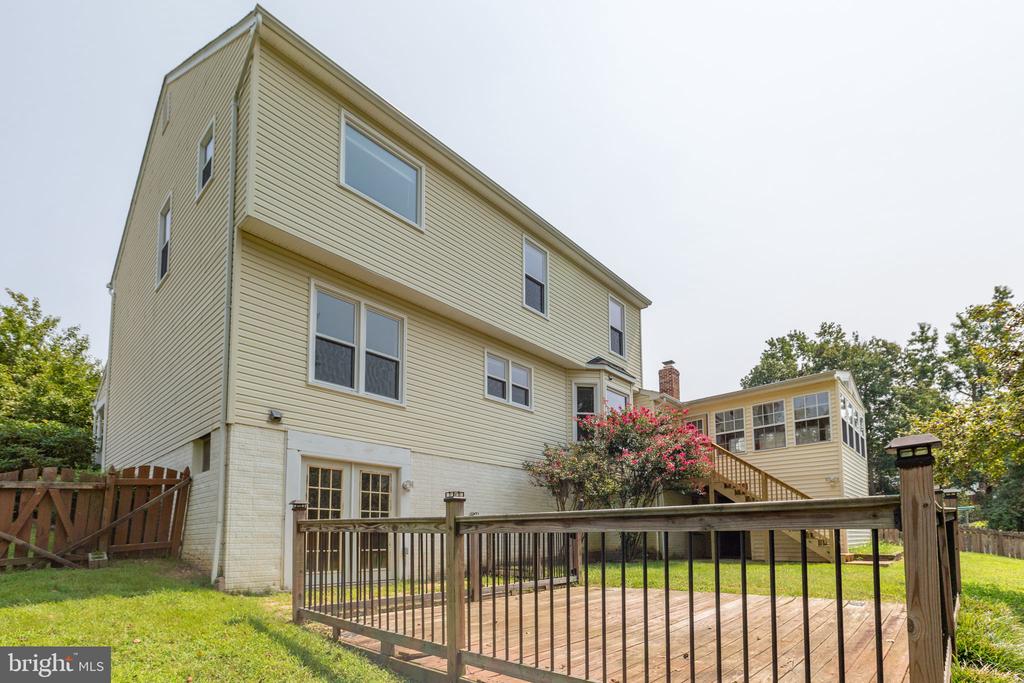5 BALLANTRAE COURT