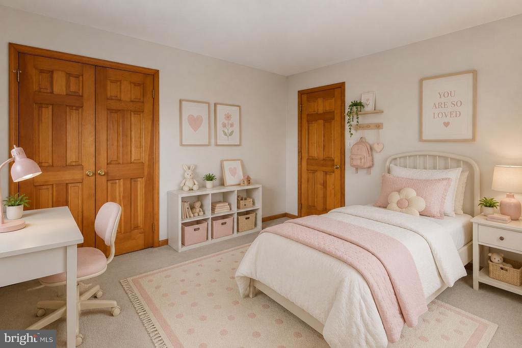 5 BALLANTRAE COURT
