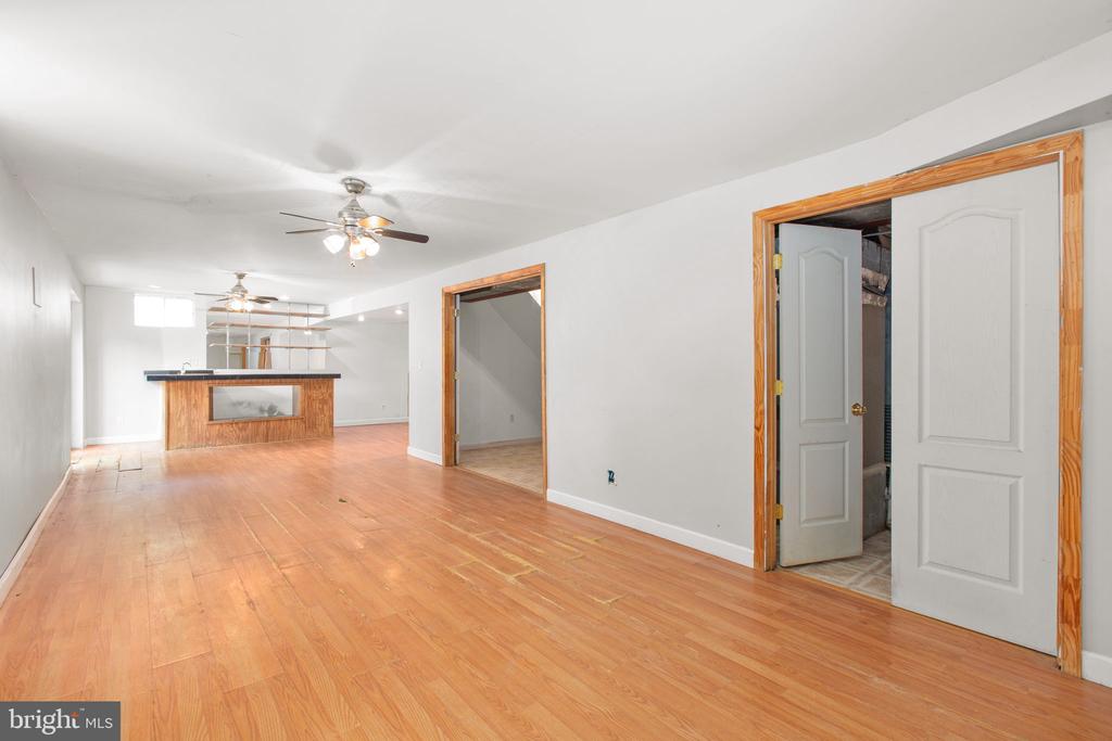 5 BALLANTRAE COURT