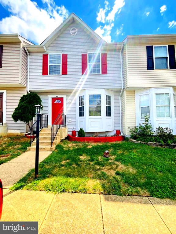 404 POTOMAC HILLS DRIVE