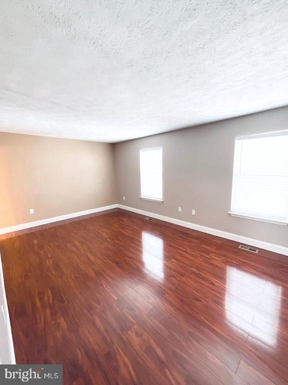 404 POTOMAC HILLS DRIVE