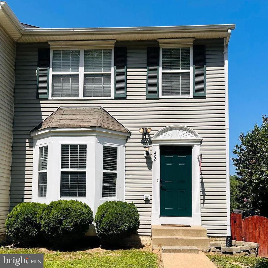 400 MUNSONS HILL COURT