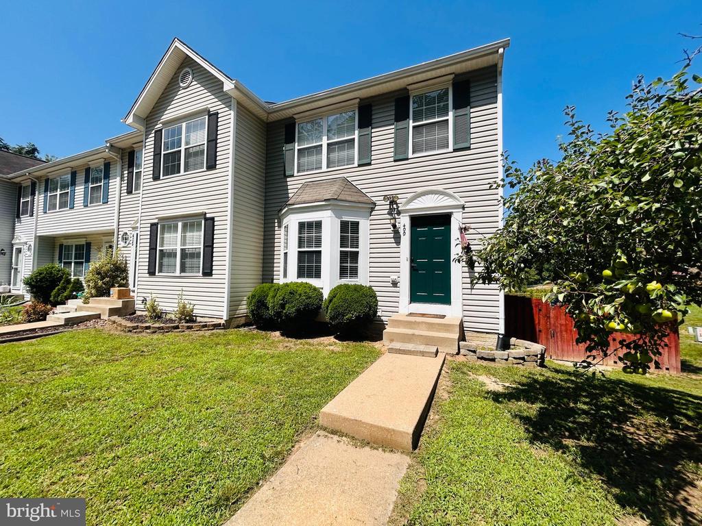 400 MUNSONS HILL COURT