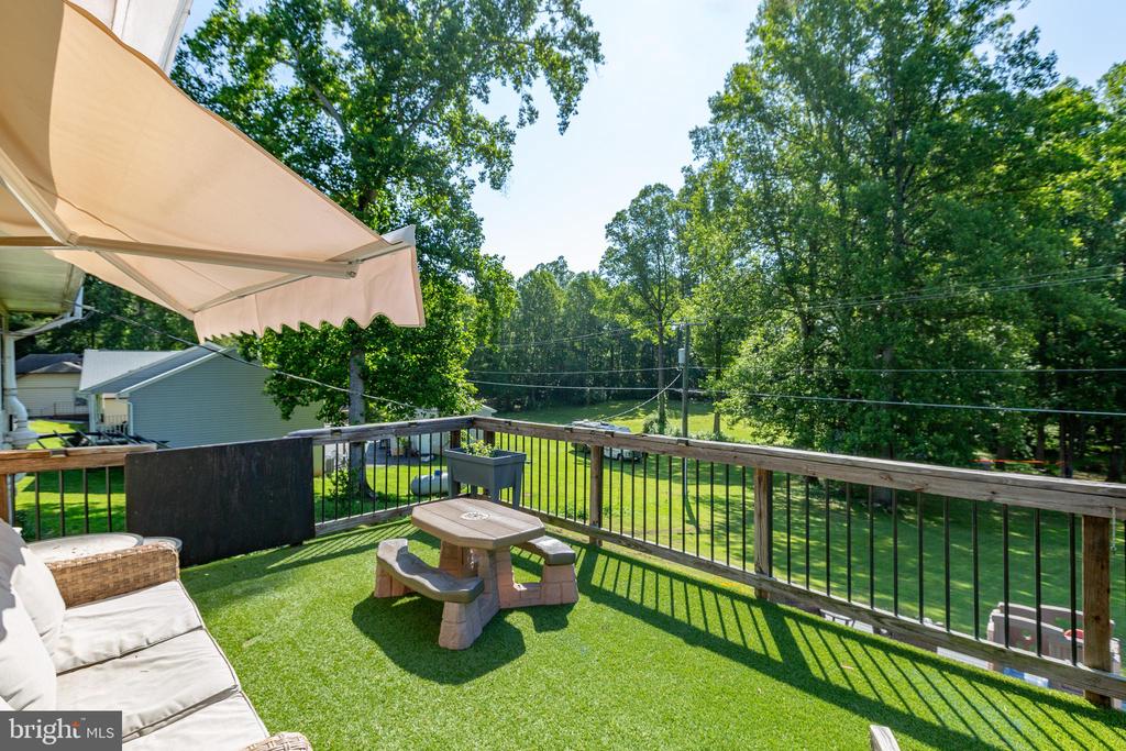 665 HOLLY CORNER RD