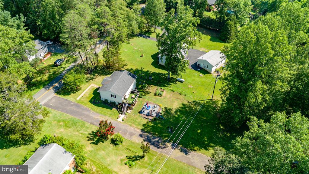 665 HOLLY CORNER RD