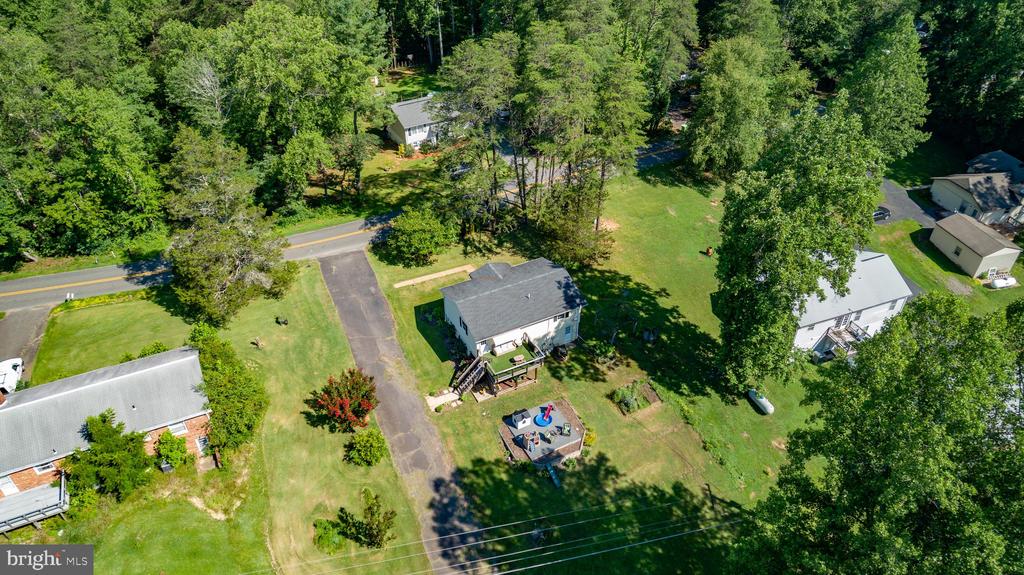 665 HOLLY CORNER RD