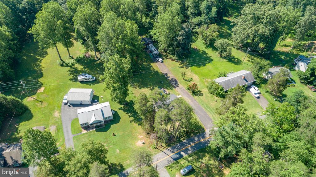 665 HOLLY CORNER RD