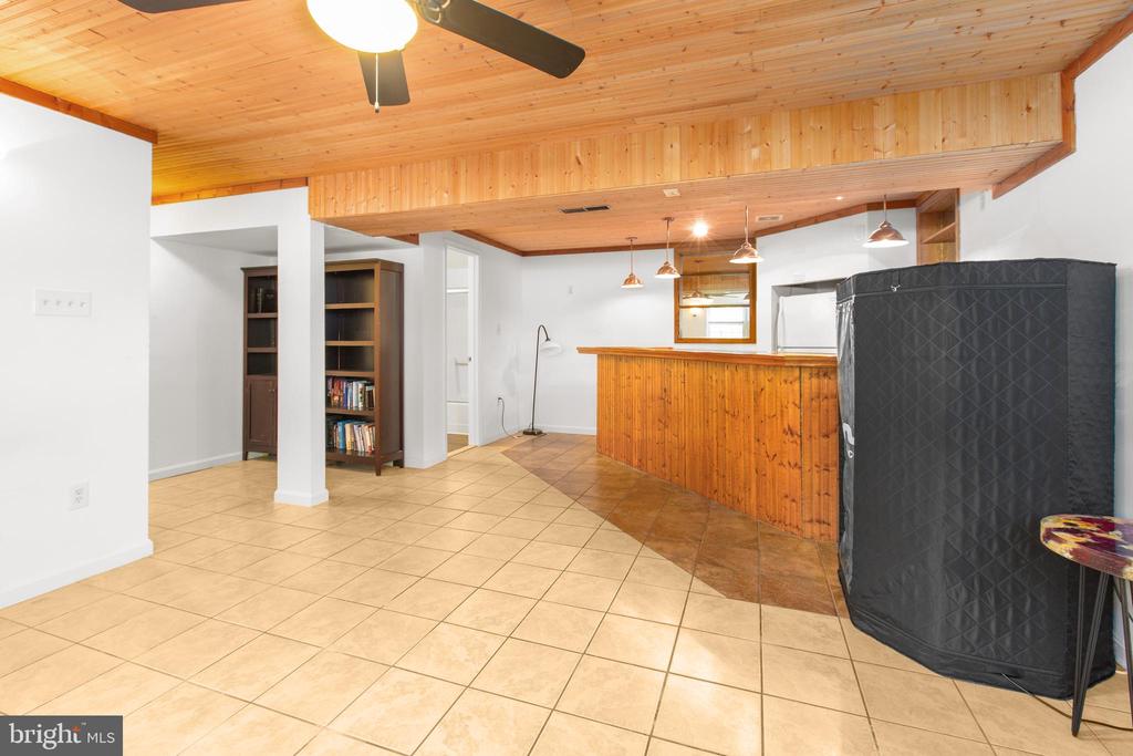665 HOLLY CORNER RD