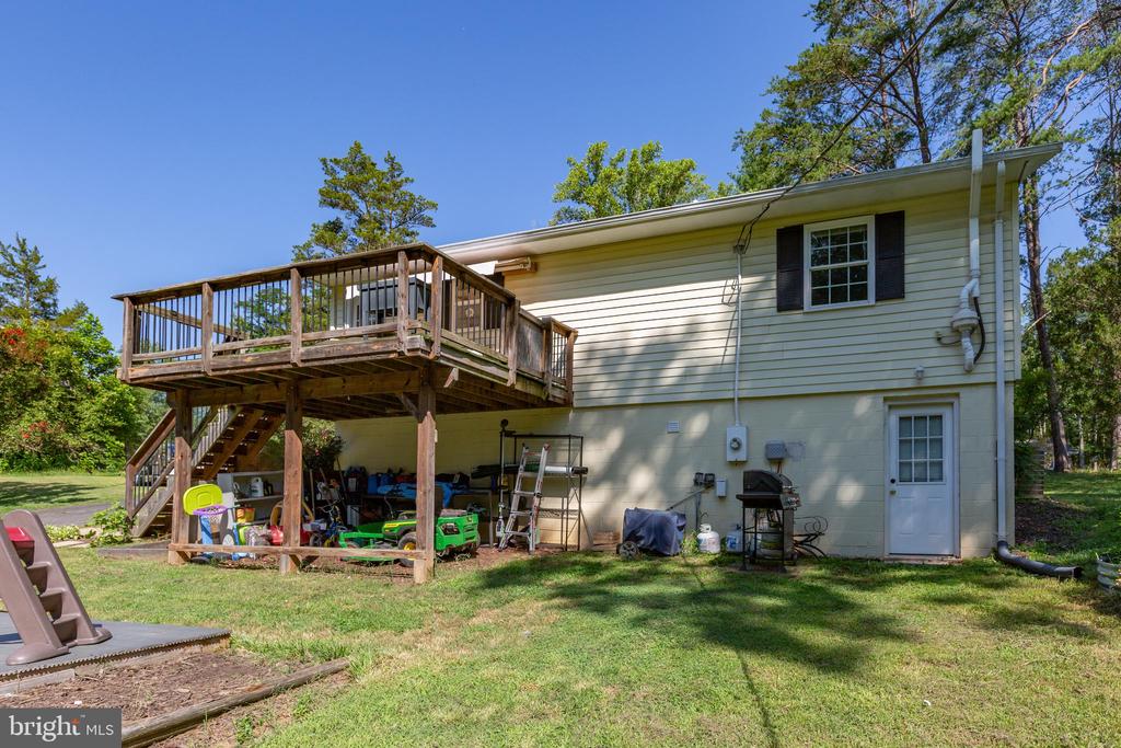 665 HOLLY CORNER RD