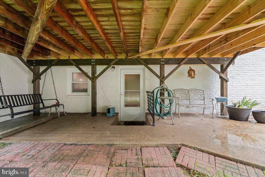 2237 MOUNTAIN ROAD