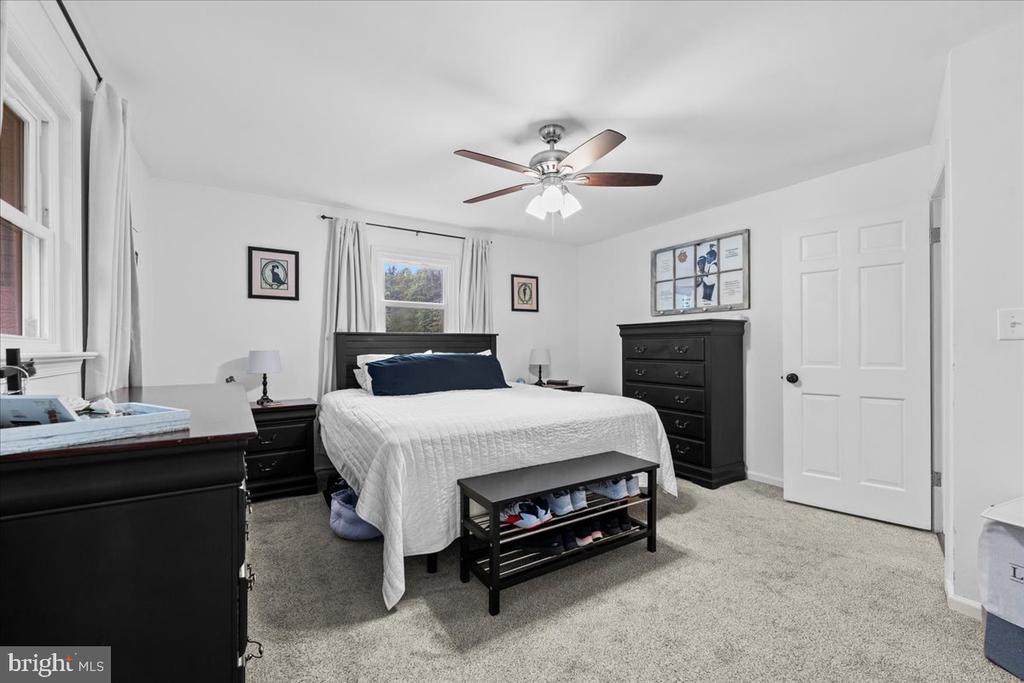 2237 MOUNTAIN ROAD