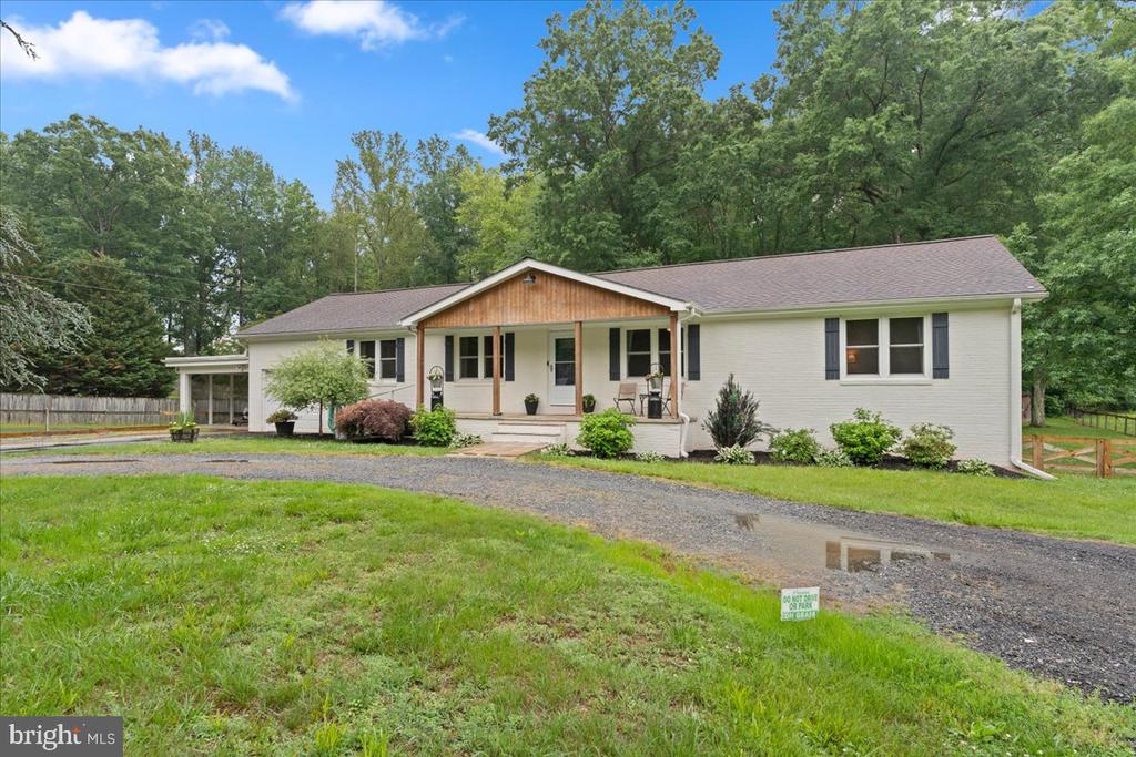 2237 MOUNTAIN ROAD