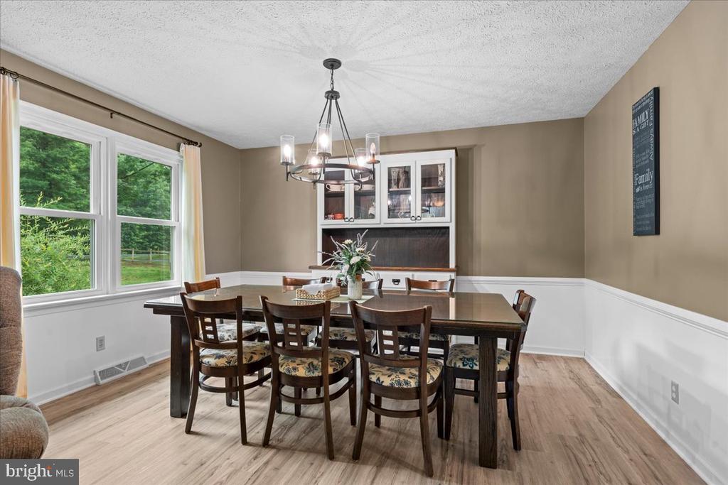 2237 MOUNTAIN ROAD