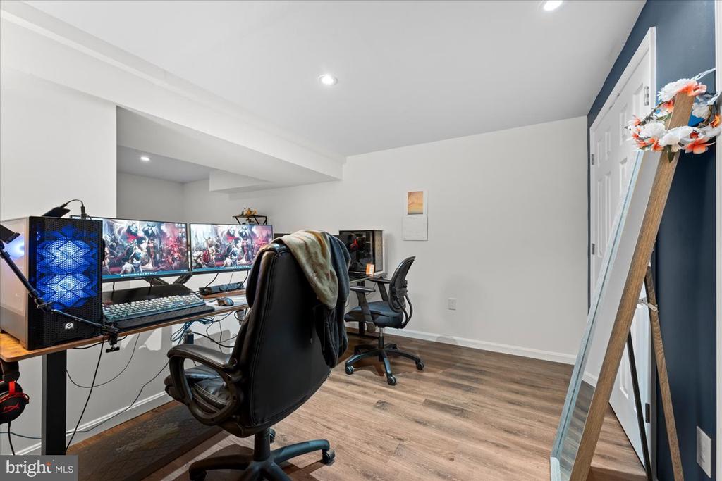2237 MOUNTAIN ROAD