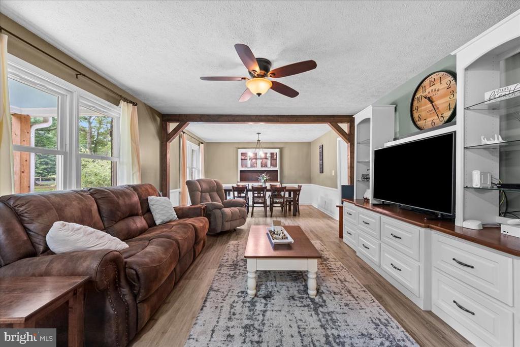 2237 MOUNTAIN ROAD