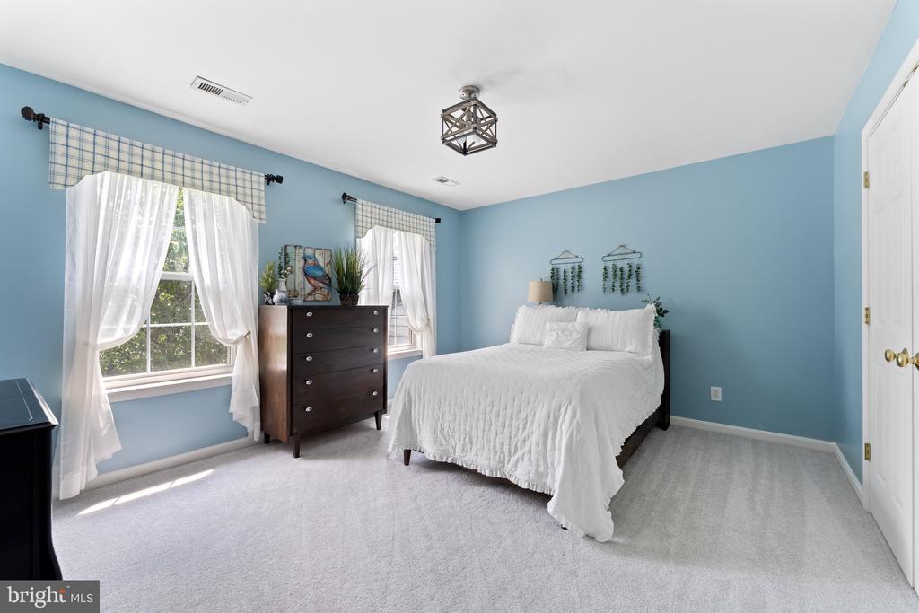 120 LONGWOOD DRIVE