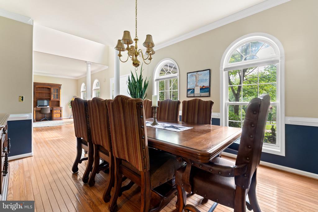 120 LONGWOOD DRIVE