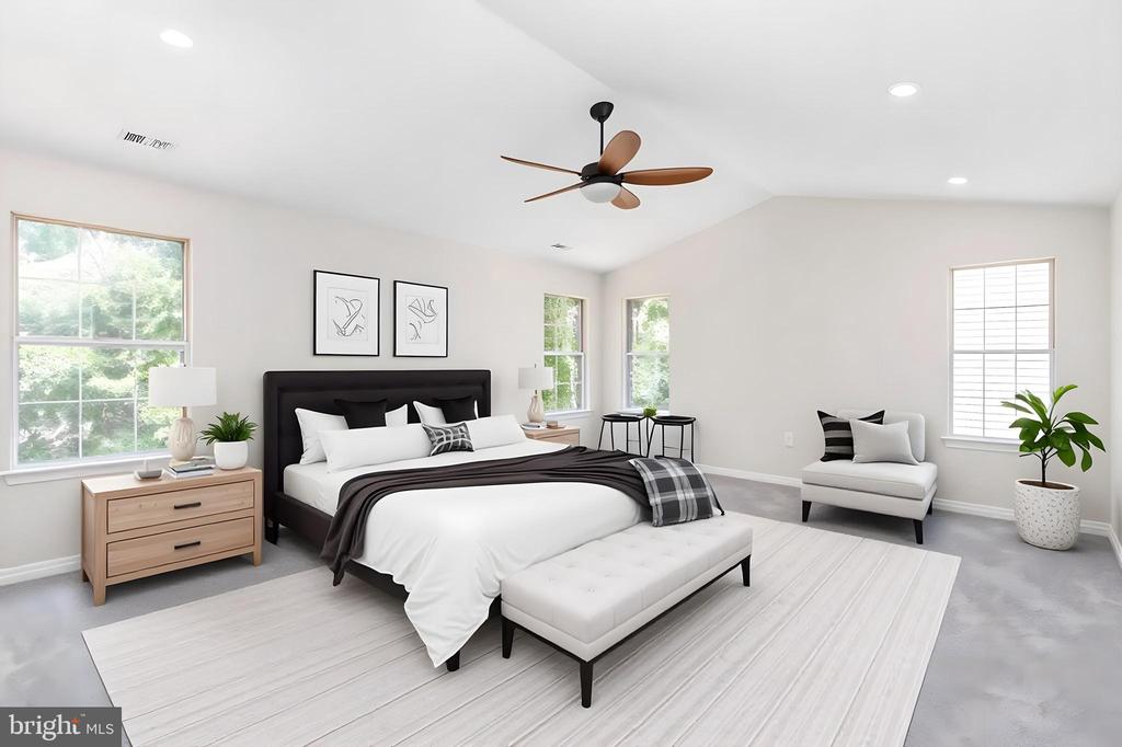 5 TIMBERWOOD COURT