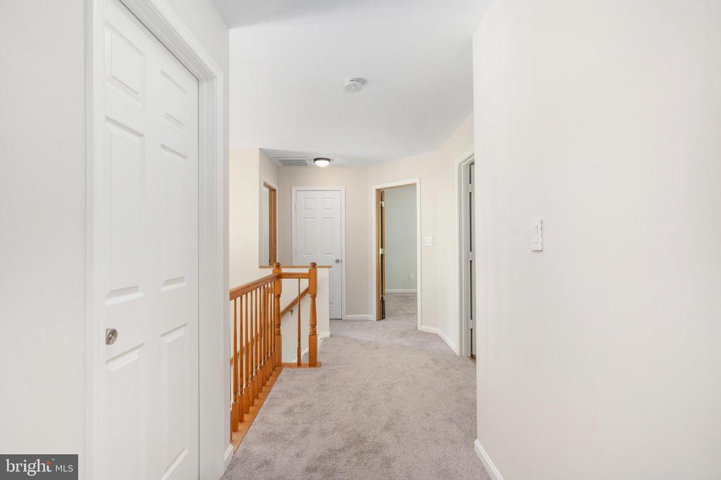 5 TIMBERWOOD COURT