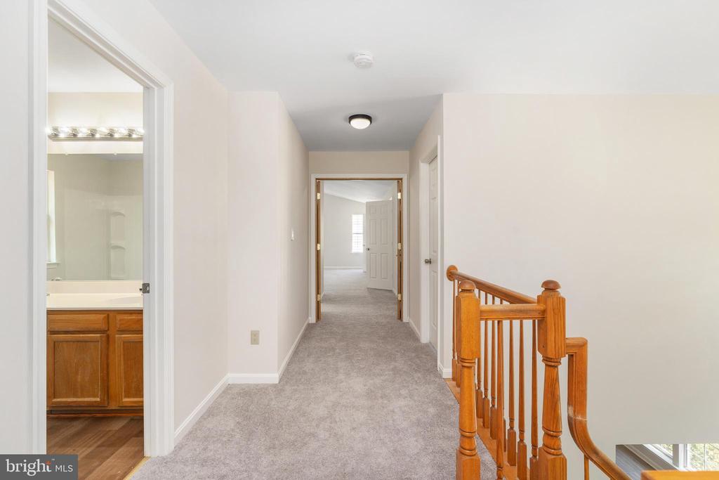 5 TIMBERWOOD COURT