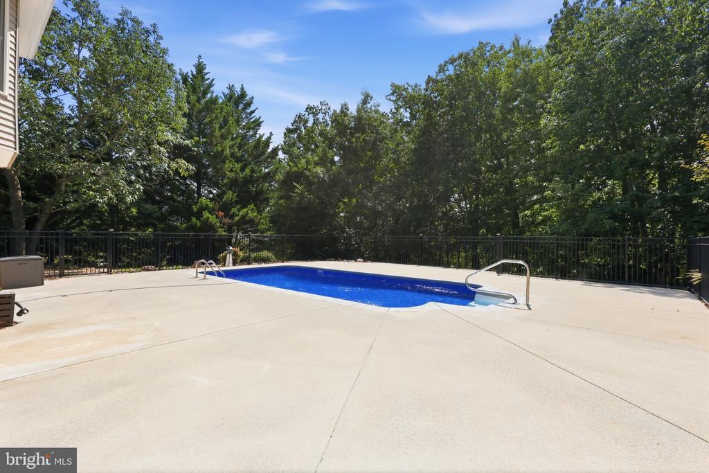 228 GREENBANK ROAD