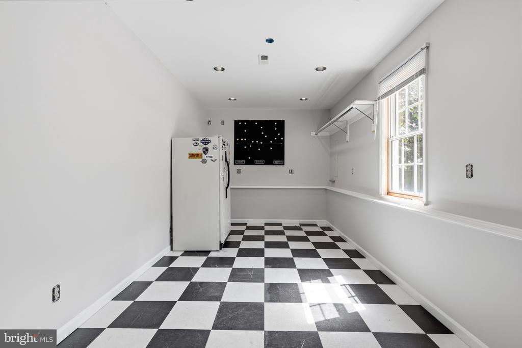 228 GREENBANK ROAD