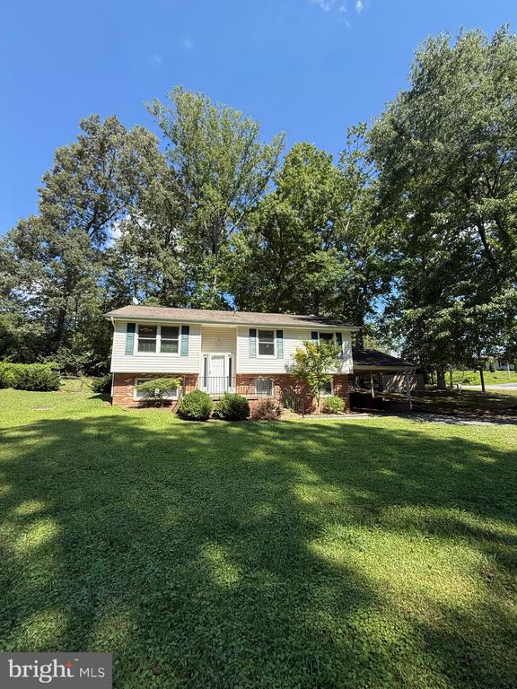 198 VAN HORN LANE