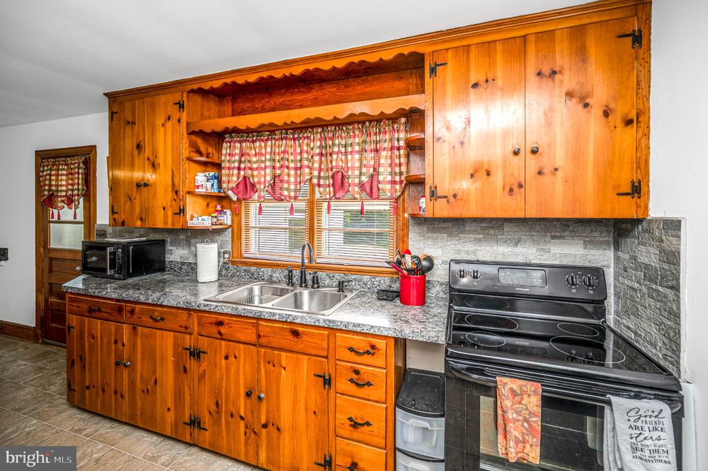1287 WARRENTON ROAD