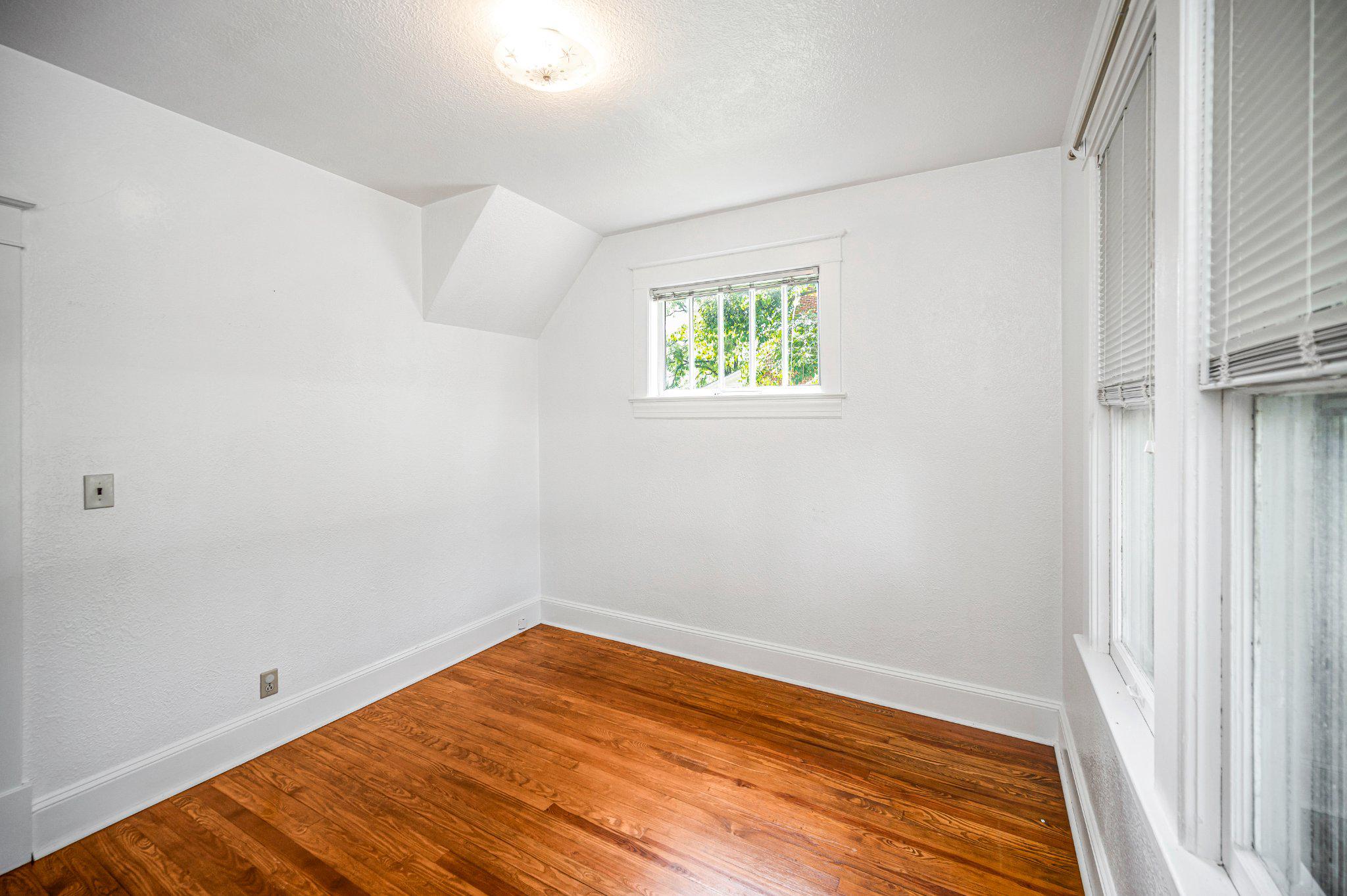 1275 WARRENTON ROAD