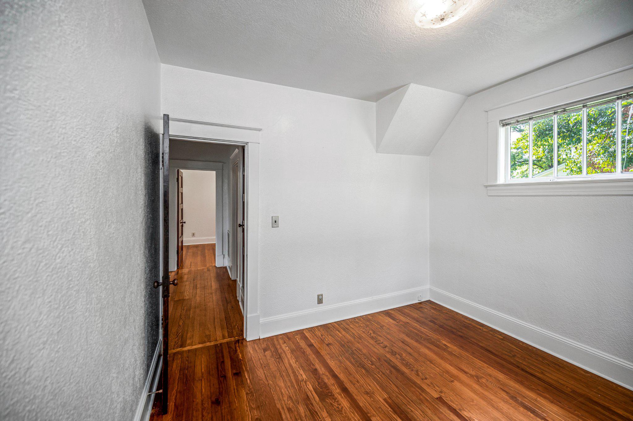 1275 WARRENTON ROAD