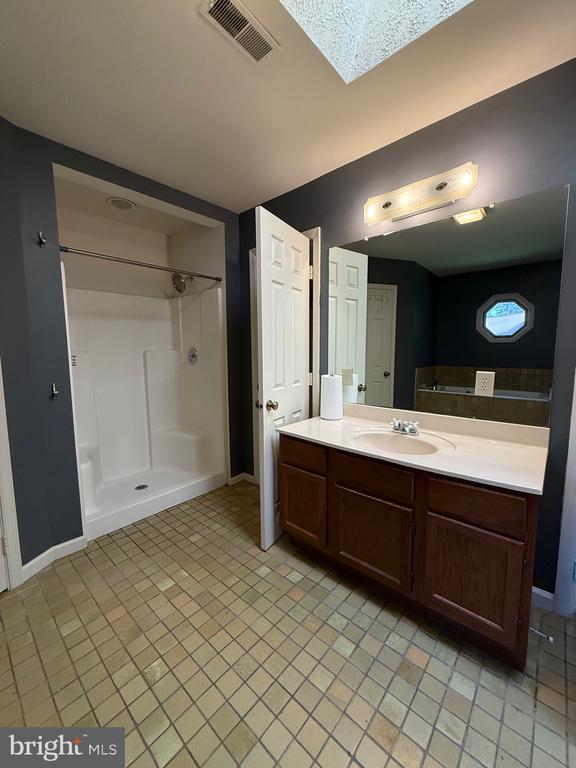 222 BOSUN COVE