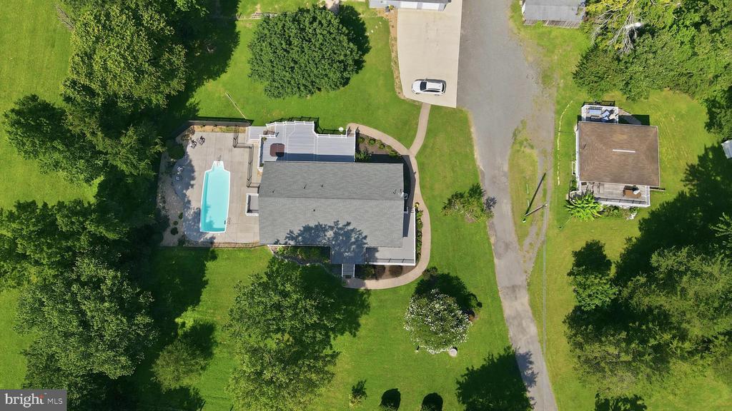 49 DOG PATCH LANE