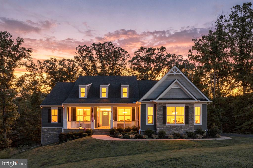 80 HOPEWELL DRIVE