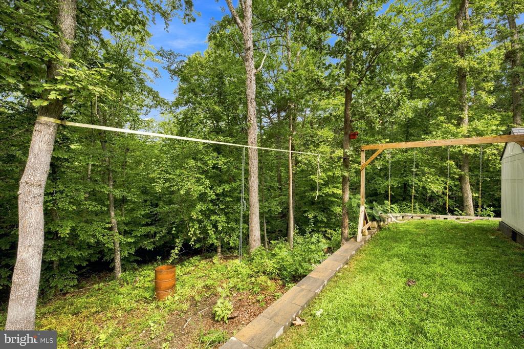 80 HOPEWELL DRIVE