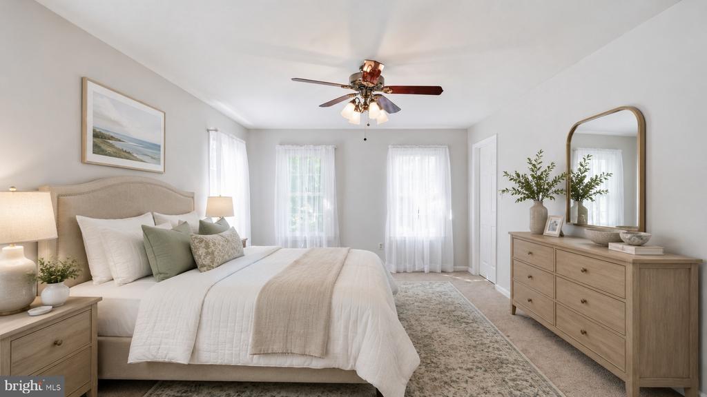 32 LARKWOOD COURT