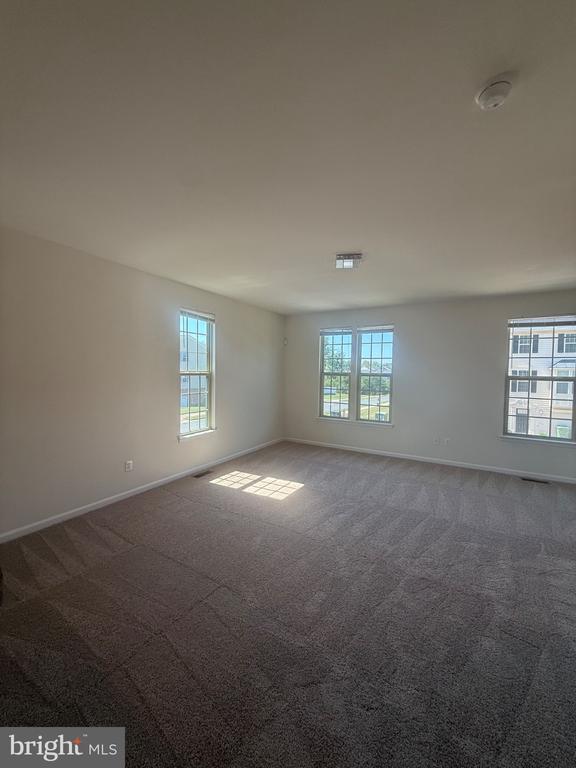 100 BRENTON ROAD Unit: 1