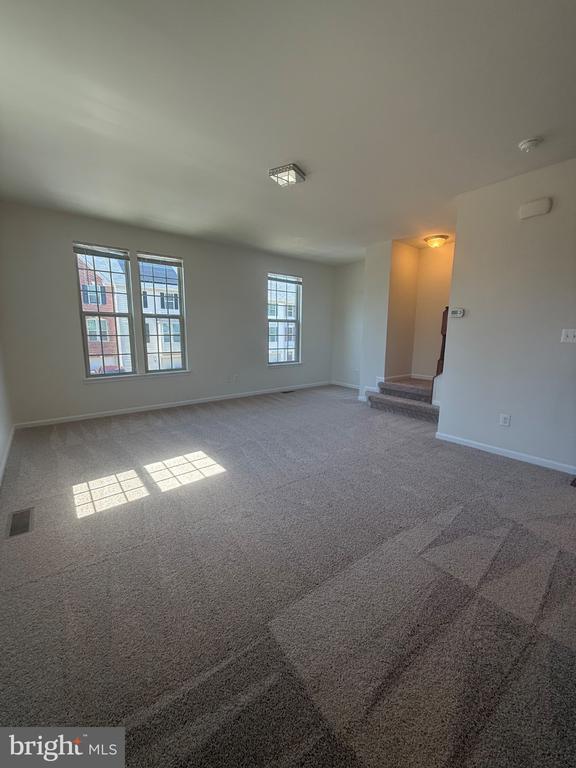 100 BRENTON ROAD Unit: 1