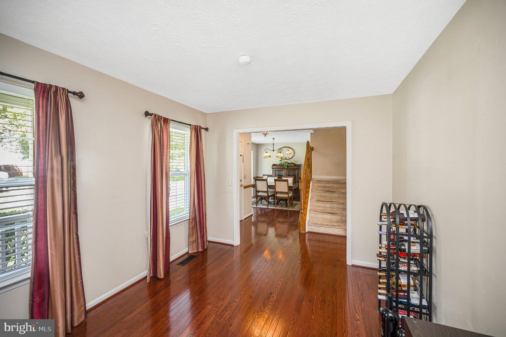 51 RUBINS WALK
