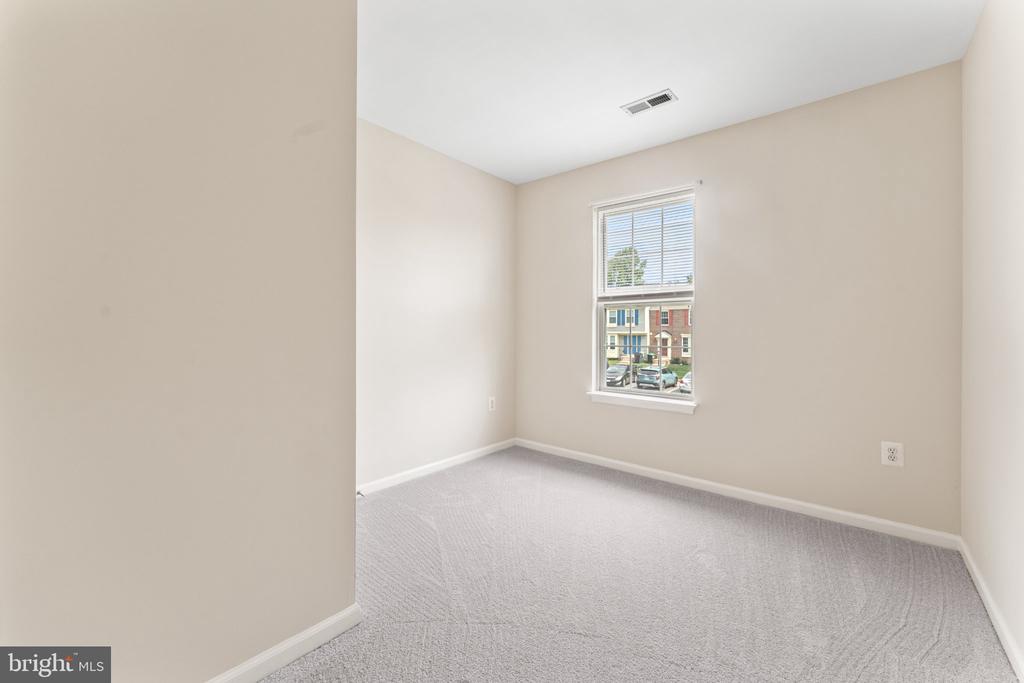 209 ILONA COURT