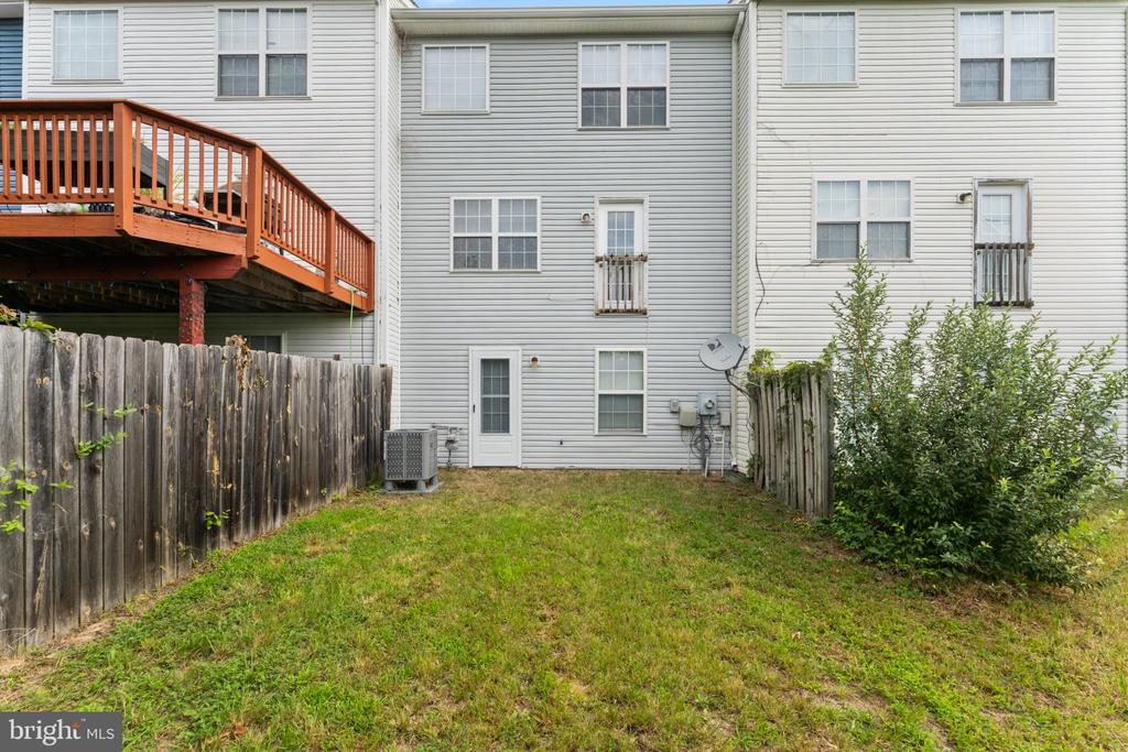 209 ILONA COURT