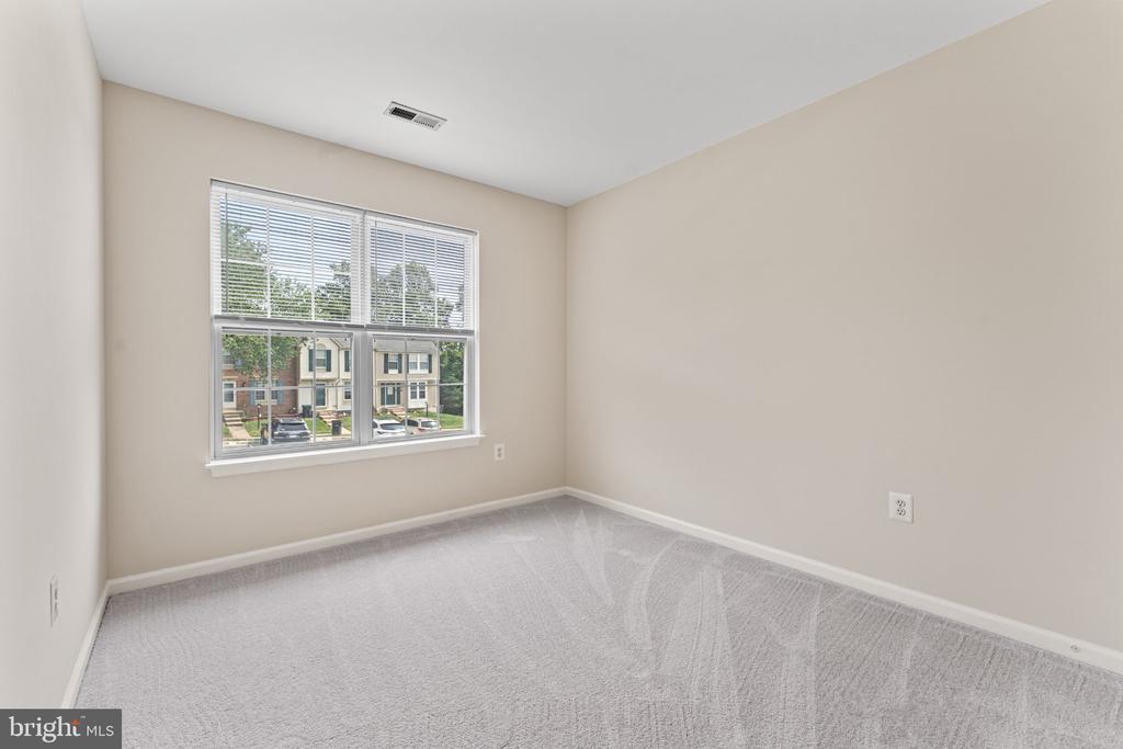 209 ILONA COURT