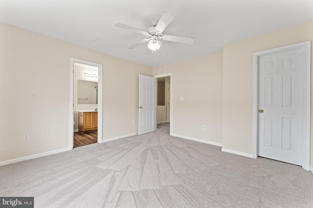 209 ILONA COURT