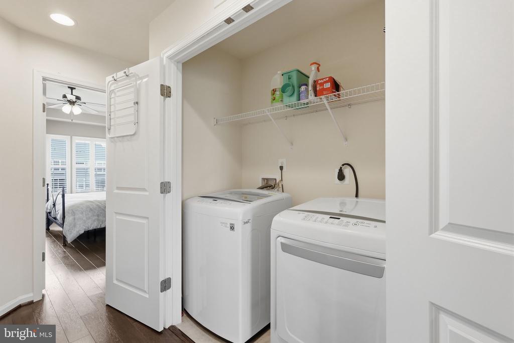 439 FOXGLOVE WAY Unit: 103