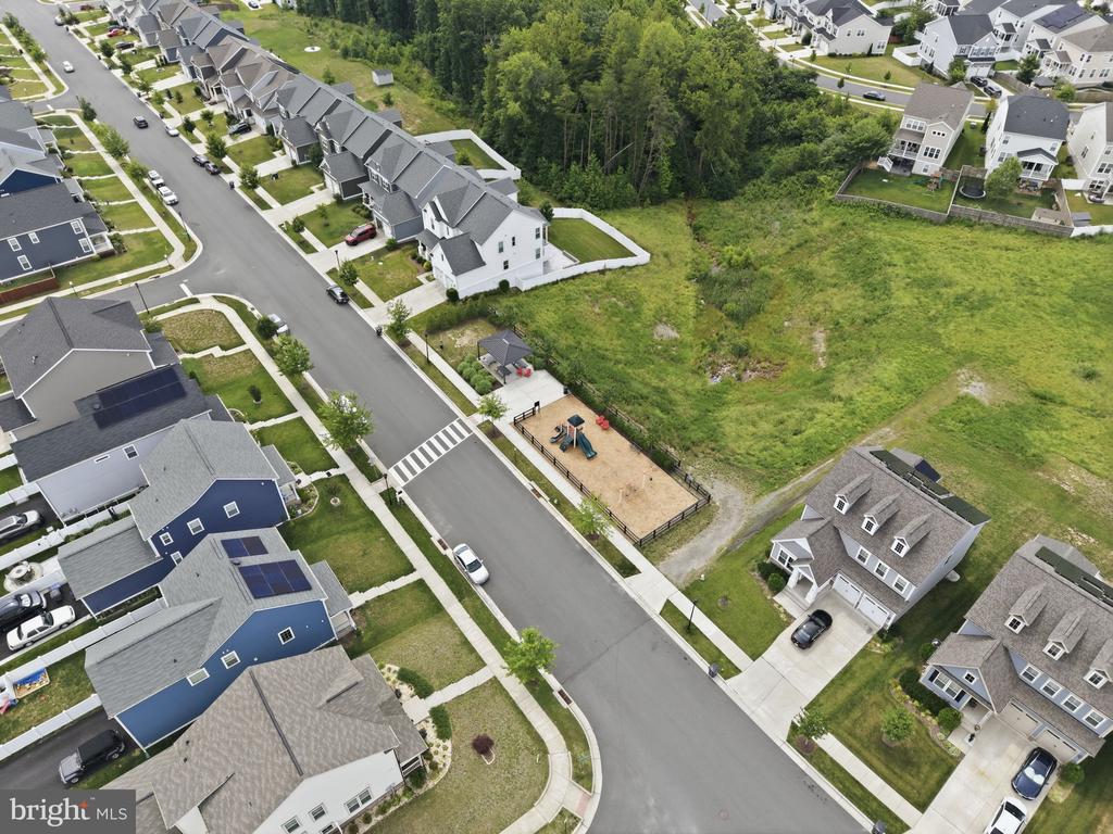 439 FOXGLOVE WAY Unit: 103