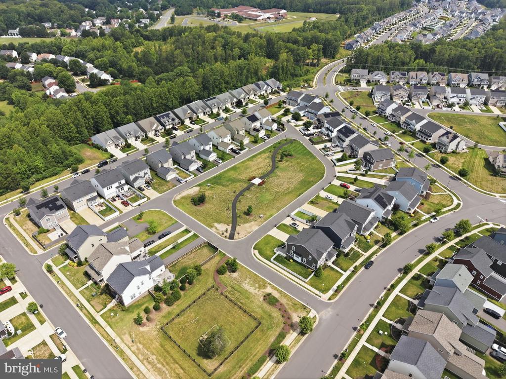439 FOXGLOVE WAY Unit: 103