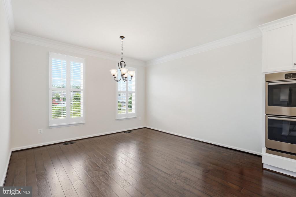 439 FOXGLOVE WAY Unit: 103